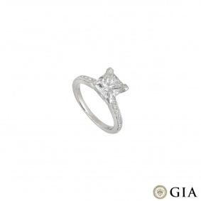 Princess Cut Diamond Ring in Platinum 2.02ct H/VS2 Princess Cut Diamond Ring in Platinum 2.02ct H/VS2